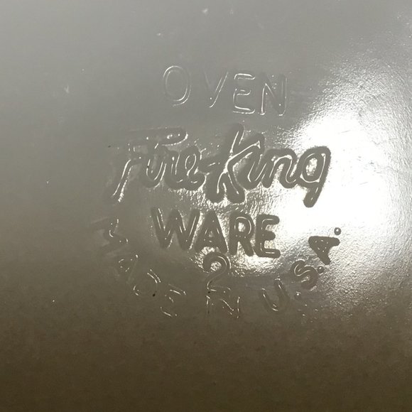 Fire King Milk Glass 7 Inch Mixing Bowl VTG - Picture 5 of 5